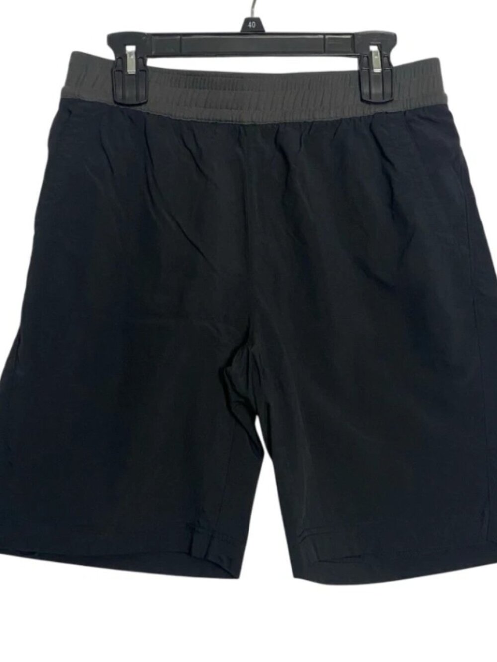 The North Face Mens Black Gray Athletic Performance Running Shorts Size Medium